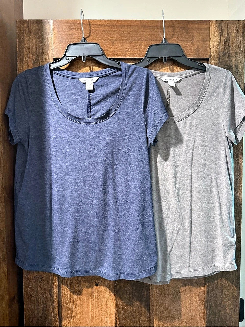 Athleta Short Sleeve Tops Blue & Gray Size XS Like New